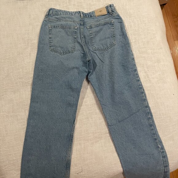 Zara Straight Leg Jeans - Light Denim - Picture 3 of 4